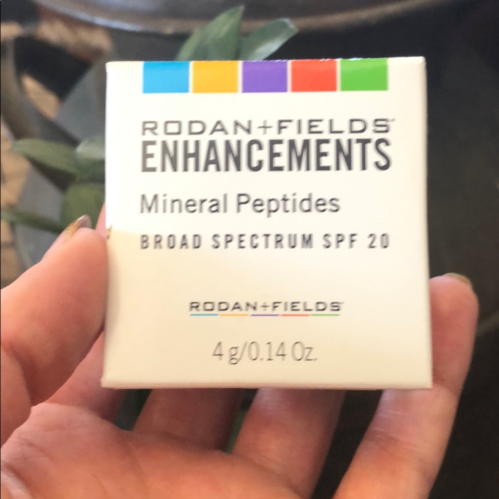 Rodan + Fields Enhancements Mineral Peptides